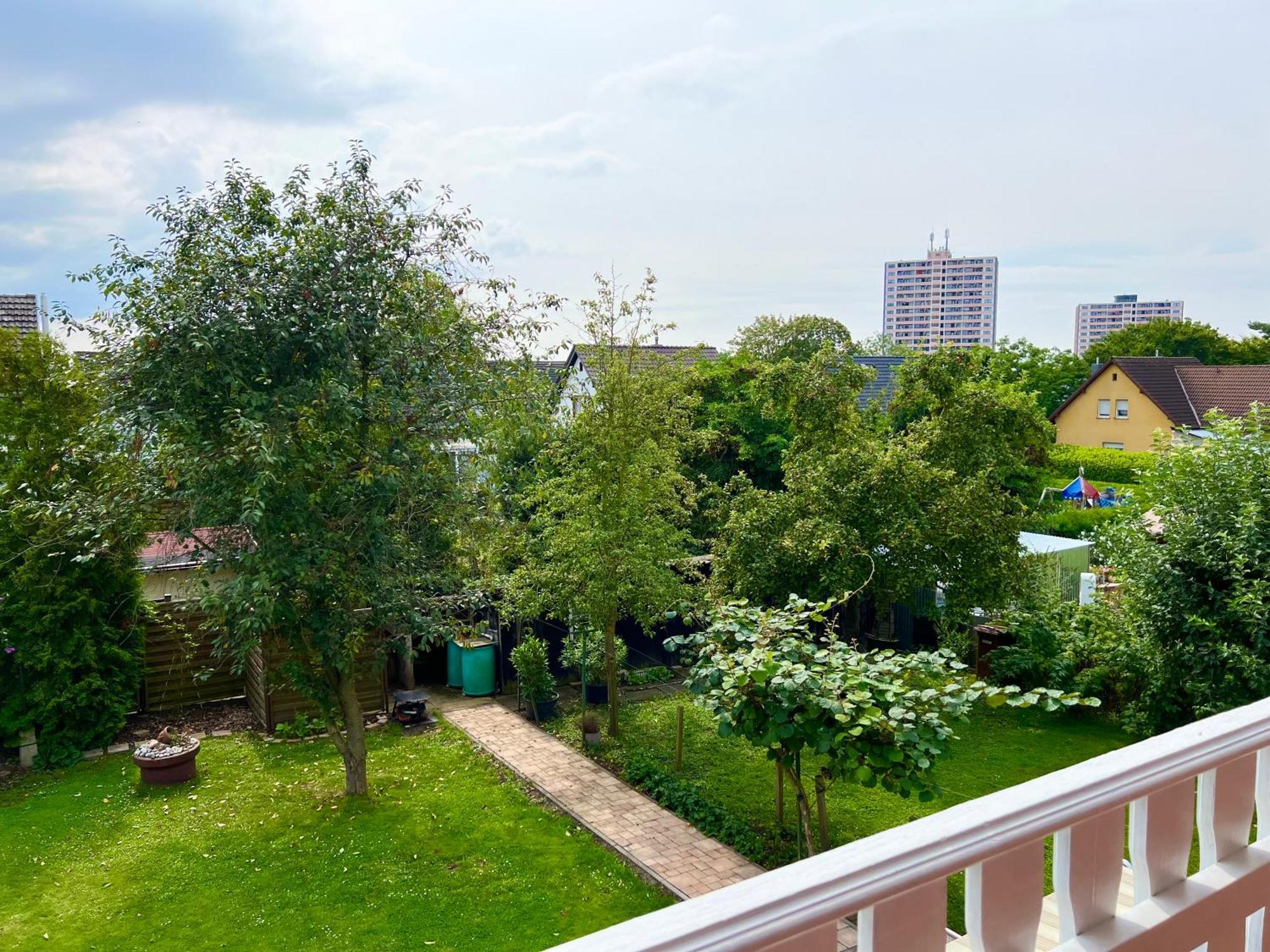 Elegante Apartment In Erftstadt Mit Balkon, Zentral, Bahnhof Nah, Phantasialand Bruehl Bei Cologne Luaran gambar